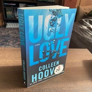 Ugly Love by Colleen Hoover — paperback